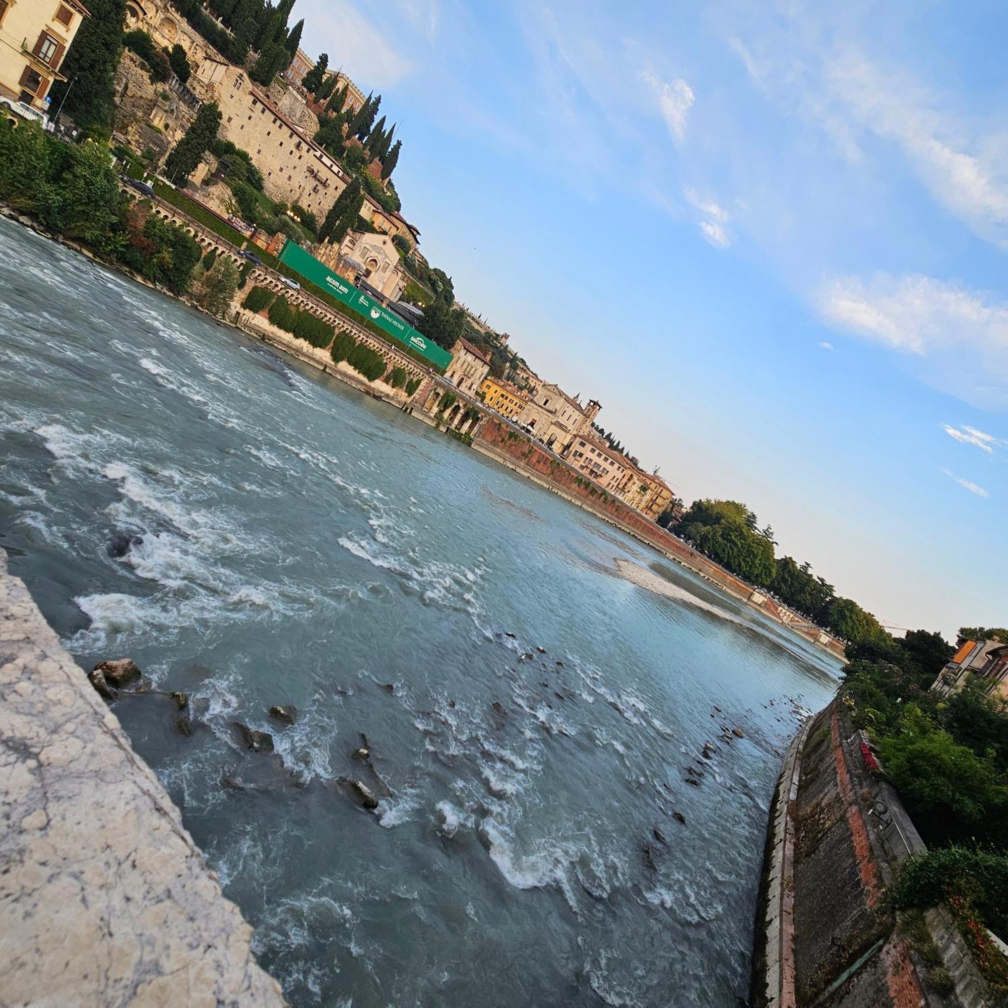 Le Stelle Sull'Arena Apartment - Verona — Photos 2